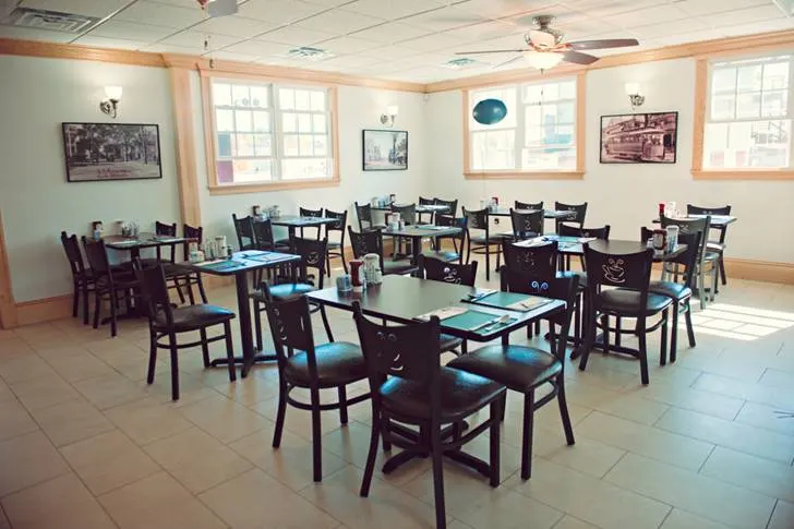 Bright, clean dining room at Old Town Cafe